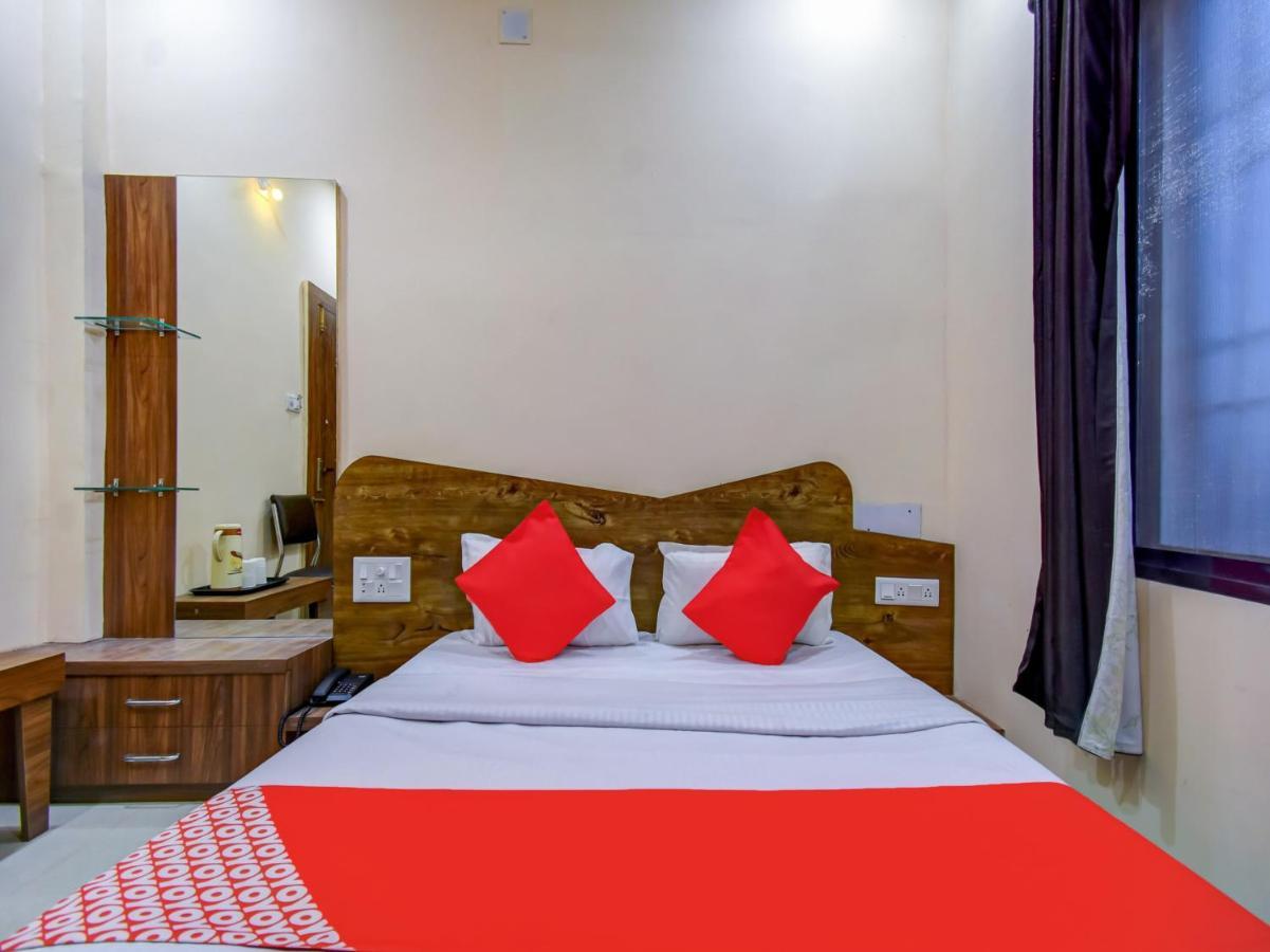 Oyo 79654 Pacific Hotel Jharsuguda Buitenkant foto